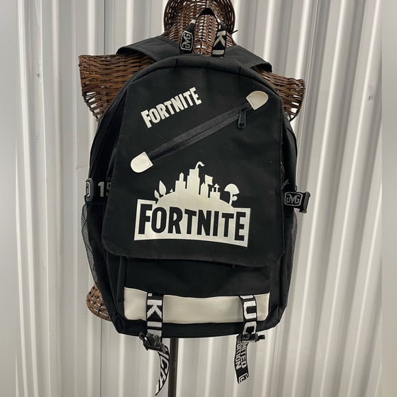 Fortnite Game Fortress Luminous Oxford Backpack - Picture 4 of 16